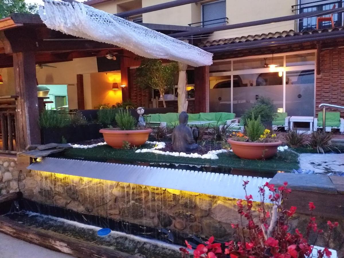 Hostal Sant Marcal Amer Екстериор снимка